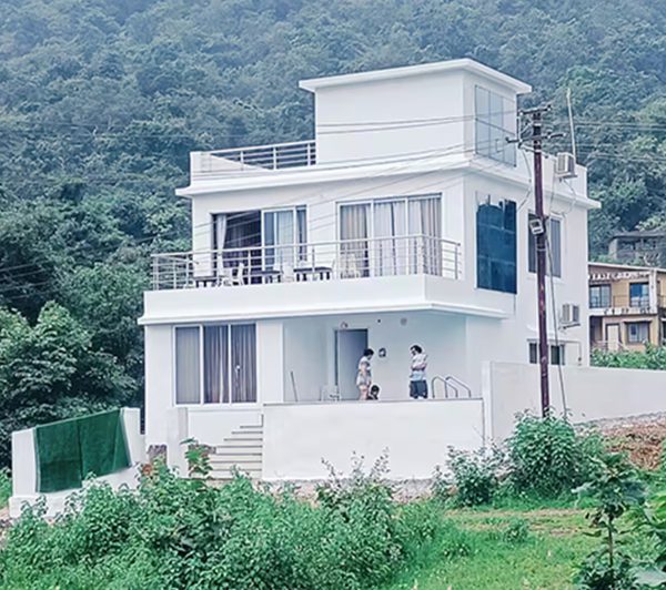 BT Casa Luna<h6><i class="fa fa-map-marker" aria-hidden="true"></i> Karjat, Maharashtra</h6>
